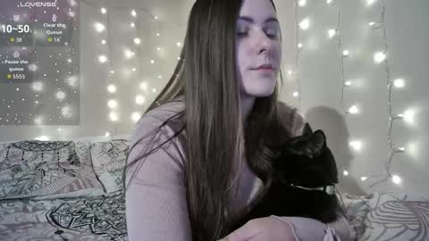 emma_just online show from January 15, 8:41 am