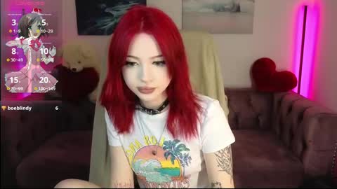 Snapshot of emma_kirks chatting on April 4, 12:35 pm emma_kirks online show from April 4, 12:35 pm