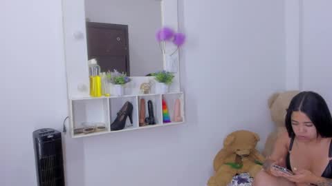 whises lits        online show from October 9, 11:30 am