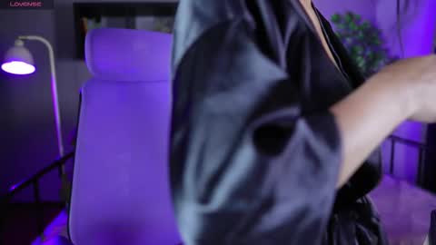 Snapshot of emma_lirys chatting on February 28, 9:16 pm Emma online show from February 28, 9:16 pm