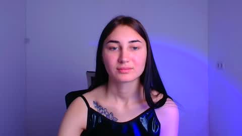Emma online show from December 9, 11:47 am