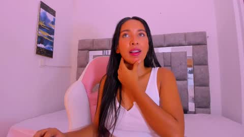 Emma online show from March 2, 12:43 pm