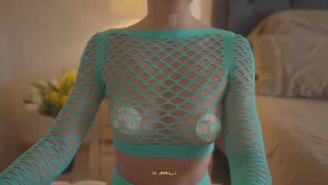 emma_lu1 online show from July 14, 7:52 pm
