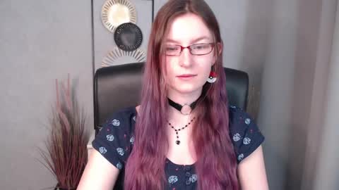 emma online show from December 16, 6:32 am