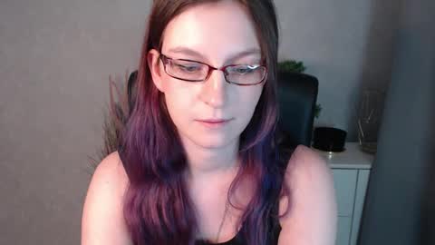emma online show from January 3, 1:25 pm