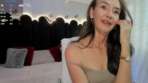 Emma  online show from October 20, 12:05 pm