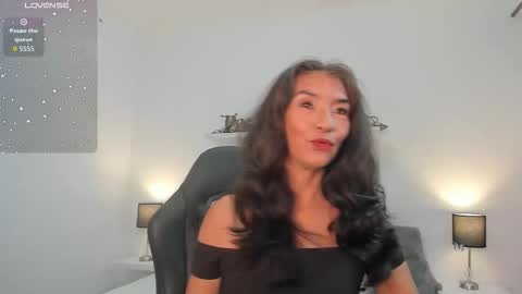 Snapshot of emma_mendoza chatting on March 25, 11:38 am Emma online show from March 25, 11:38 am