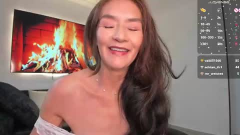 Emma  online show from July 28, 2:13 pm