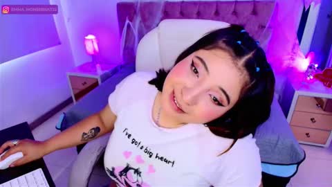 Emma Monserratt online show from October 15, 7:47 pm