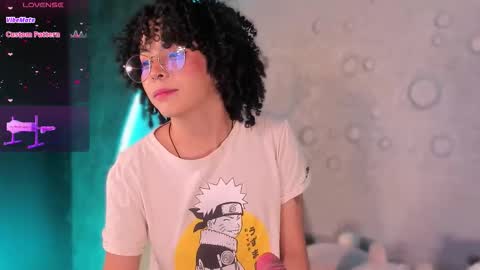     online show from September 29, 10:42 am