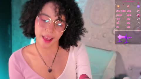     online show from October 17, 10:18 am