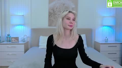 Emma online show from December 20, 10:38 am