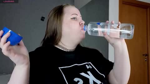 Emma Razumovskaya online show from September 30, 7:35 am