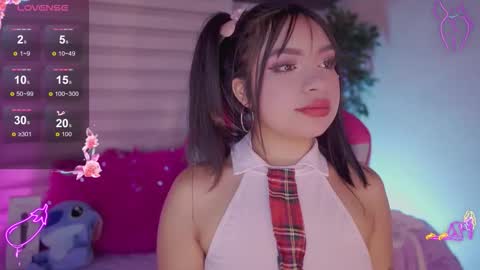 Snapshot of emma_soffia_ chatting on October 2, 5:42 pm EMMA online show from October 2, 5:42 pm