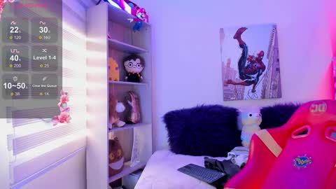 Snapshot of emma_soffia_ chatting on November 8, 5:01 pm EMMA online show from November 8, 5:01 pm