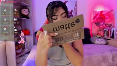 Snapshot of emma_soffia_ chatting on November 13, 6:07 pm EMMA online show from November 13, 6:07 pm