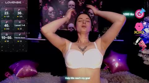 Emma Black online show from January 19, 4:00 pm