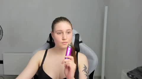Emma online show from June 15, 12:18 pm