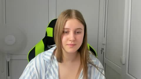 Emma online show from July 30, 6:23 am