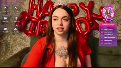 Snapshot of emma_tris chatting on February 7, 4:05 am Emma online show from February 7, 4:05 am