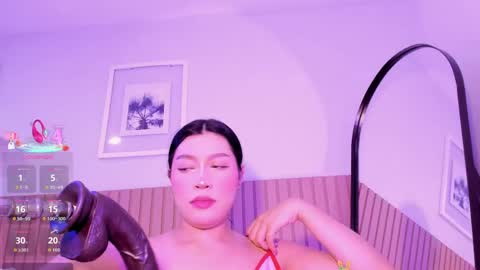   online show from April 30, 7:42 pm