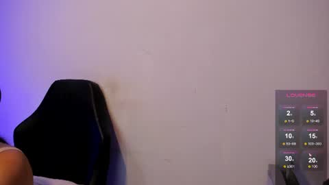   online show from June 27, 11:26 am