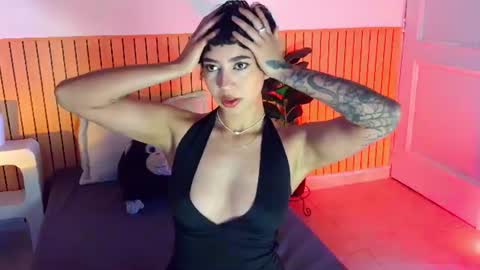Emma web online show from July 14, 12:44 pm