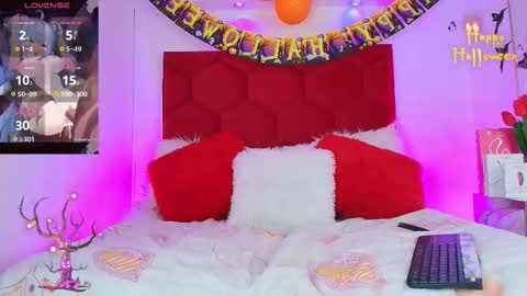 Snapshot of emma_wilder chatting on October 14, 3:02 pm neko  online show from October 14, 3:02 pm