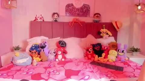 Emma online show from February 26, 8:08 pm