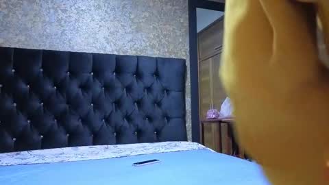 Emma online show from October 13, 10:15 am