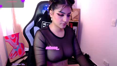 modelo independente online show from February 9, 6:26 pm