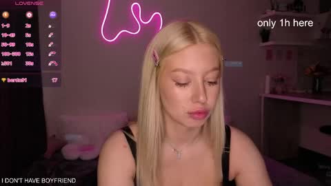 emmaandjake online show from May 21, 3:19 pm
