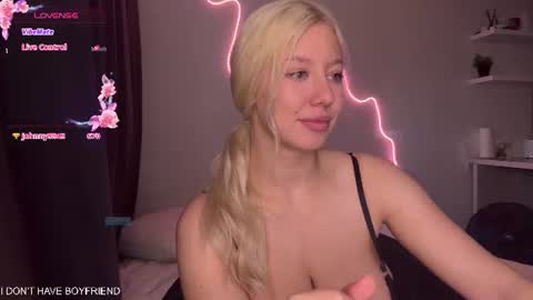 emmaandjake online show from July 13, 12:57 am