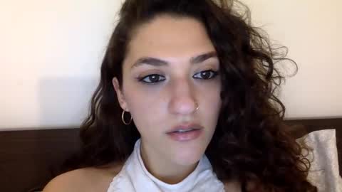 Snapshot of emmababy2322 chatting on January 13, 8:58 pm Emma online show from January 13, 8:58 pm