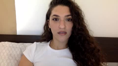 Snapshot of emmababy2322 chatting on January 14, 5:34 pm Emma online show from January 14, 5:34 pm