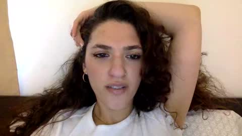 Snapshot of emmababy2322 chatting on January 17, 8:55 pm Emma online show from January 17, 8:55 pm