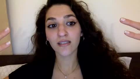 Snapshot of emmababy2322 chatting on January 23, 10:54 pm Emma online show from January 23, 10:54 pm