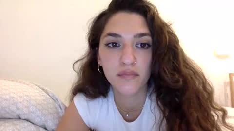 Snapshot of emmababy2322 chatting on January 24, 9:05 pm Emma online show from January 24, 9:05 pm