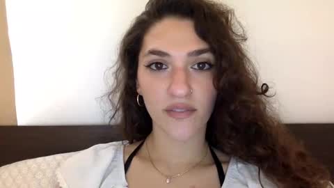 Snapshot of emmababy2322 chatting on January 29, 5:13 pm Emma online show from January 29, 5:13 pm