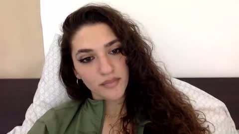 Snapshot of emmababy2322 chatting on February 7, 7:38 pm Emma online show from February 7, 7:38 pm