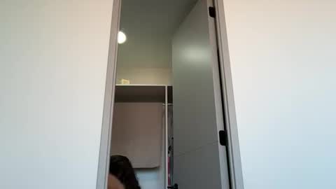 Emma online show from December 22, 12:57 pm