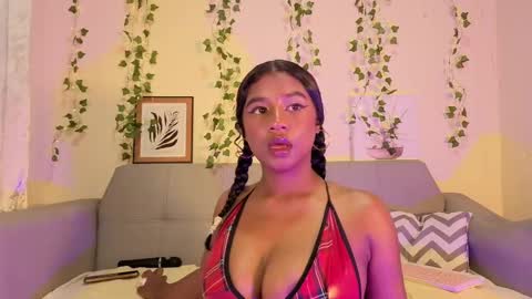 Emma online show from October 10, 1:37 am