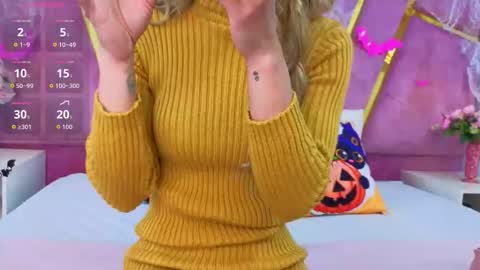 emma cortez online show from October 17, 11:46 am