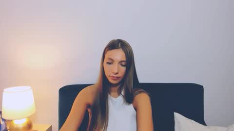 emmadesire online show from October 9, 6:28 pm