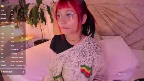           online show from June 28, 12:44 pm