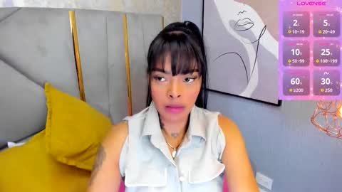 emmaebony_ online show from November 7, 3:01 pm