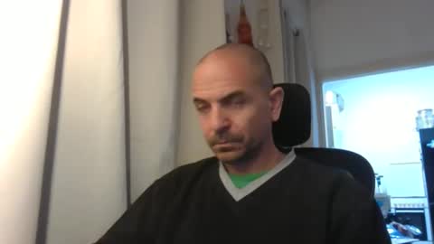 Ariel online show from March 14, 8:36 pm