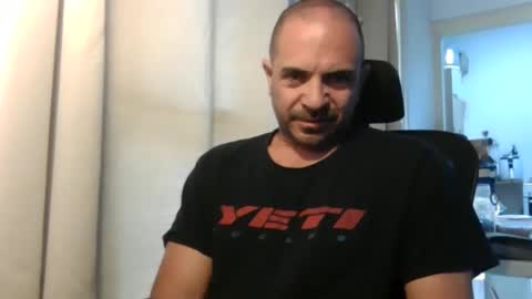 Ariel online show from April 8, 7:30 am