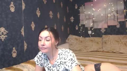 EmmaGoldX online show from December 8, 11:03 am