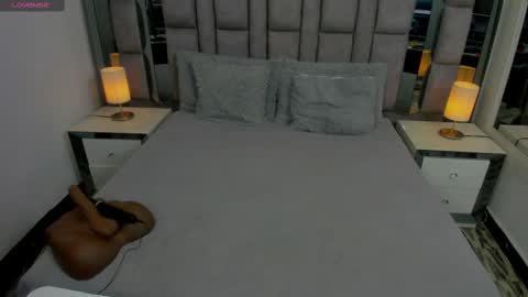 EMMA HILL online show from October 11, 11:09 am